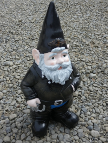 bikie_gnome.jpg