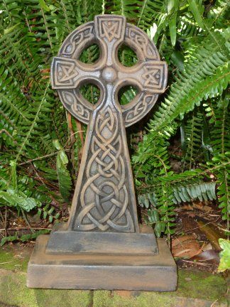 celtic_cross_iron.jpg