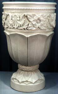 decorative_floral_urn.jpg