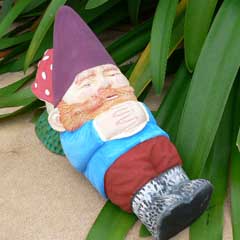 dozing_gnome.jpg