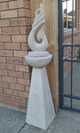 fish_hook_on_pedestal.jpg