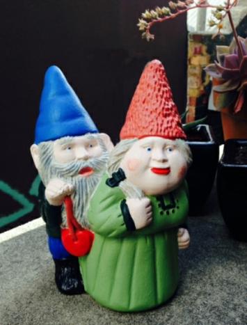 gnome_couple.jpg