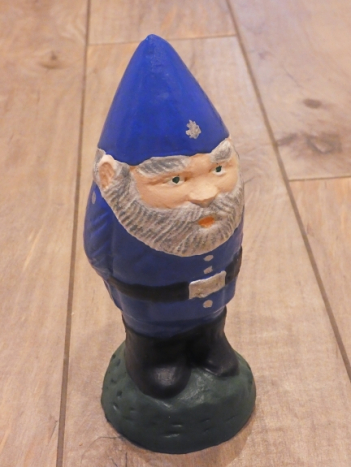 gnome_policeman.jpg