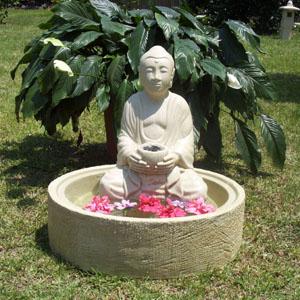 meditating_buddha_fountain.jpg