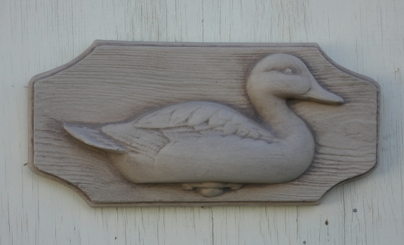 mounted_duck_plaque.jpg